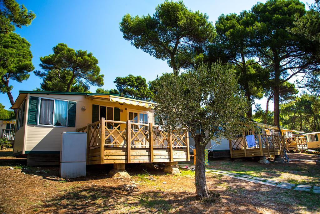 Arena Indije Mobile Homes Banjole Εξωτερικό φωτογραφία